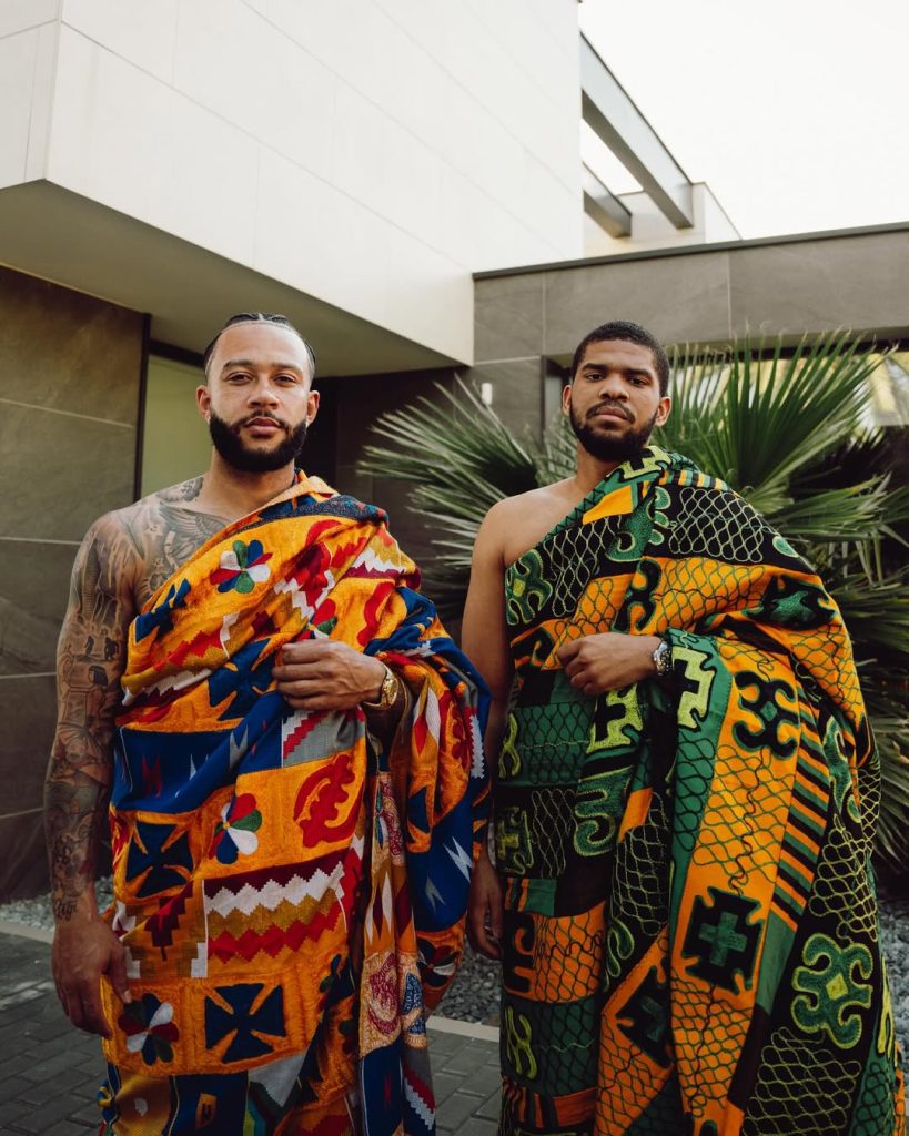 Memphis Depay Embraces Ghanaian Heritage in Stunning Kente Display in Lagos