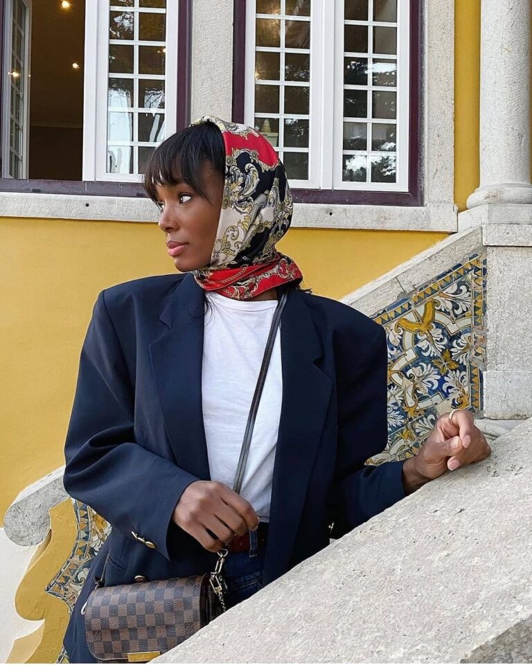 How Do You Wear Your Scarf? This Tik Tok Star Can Turn a Scarf Into