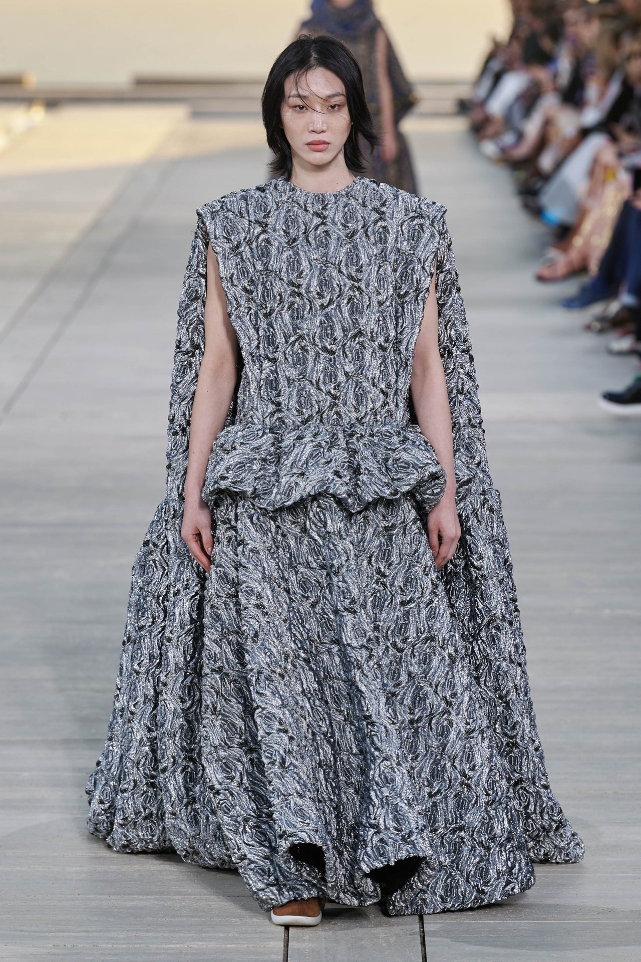 Emma Roberts attends Louis Vuitton's 2023 Cruise Show at Salk Institute for  Biological Studies in San