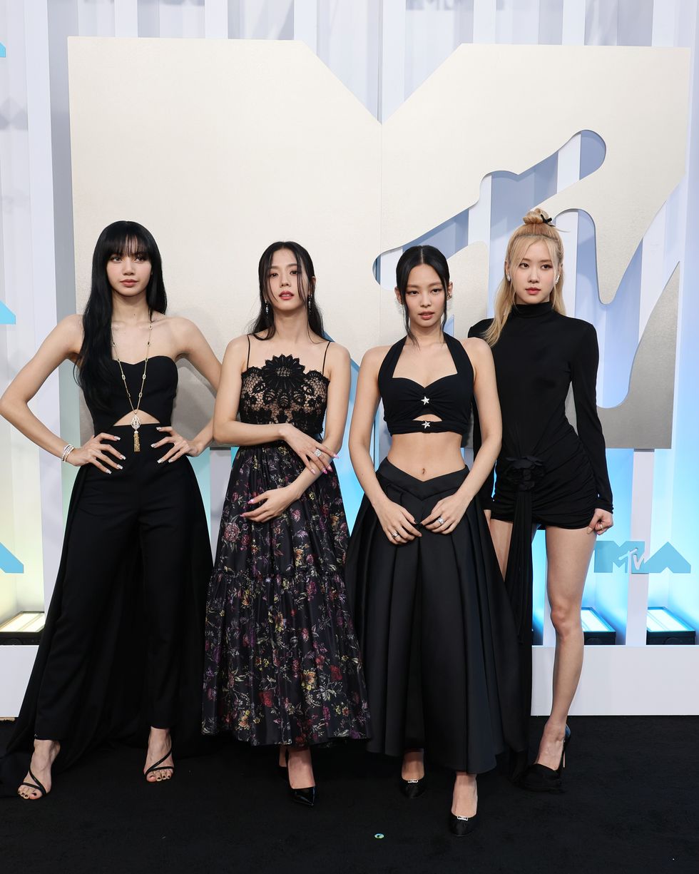 Blackpink Are The It Girls of the Red Carpet in Matching All-Black Looks For The 2022 VMAs