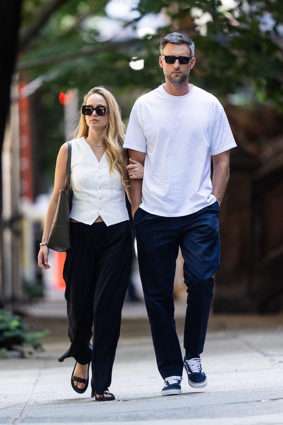 Loewe Puzzle Fold Tote Bag worn by Jennifer Lawrence in New York City on  August 25, 2023