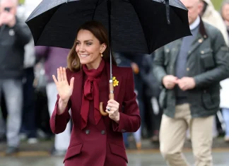 Kate Dresses for St David’s Day and Delivers Her First Address in Welsh Kate in Powys, Wales on 26 February.